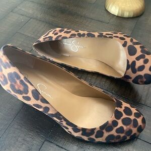 Jessica Simpson Wedge heel leopard print shoes size 9